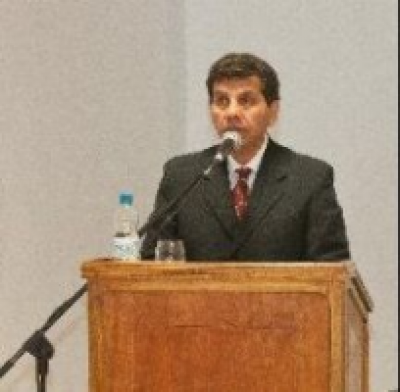 Rosas: �El hecho de ser hijo de alguien no invalida la participaci�n pol�tica�