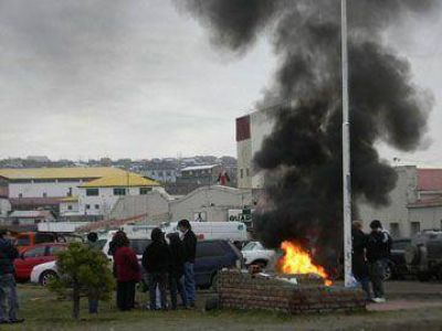 Agentes de sanidad denuncian irregularidad en sus contratos