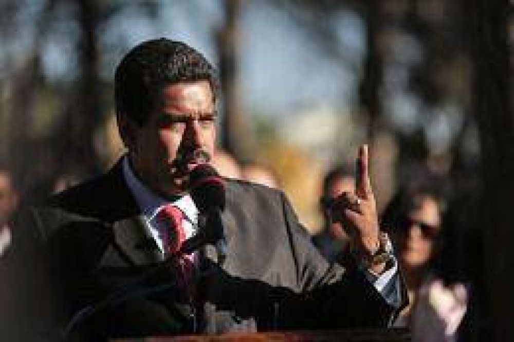 Nicol�s Maduro y Henrique Capriles cruzan acusaciones en la marcha contra la corrupci�n