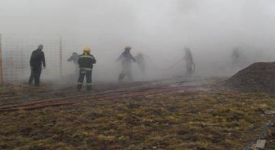 Salv� a su mujer, embarazada de siete meses, de las llamas