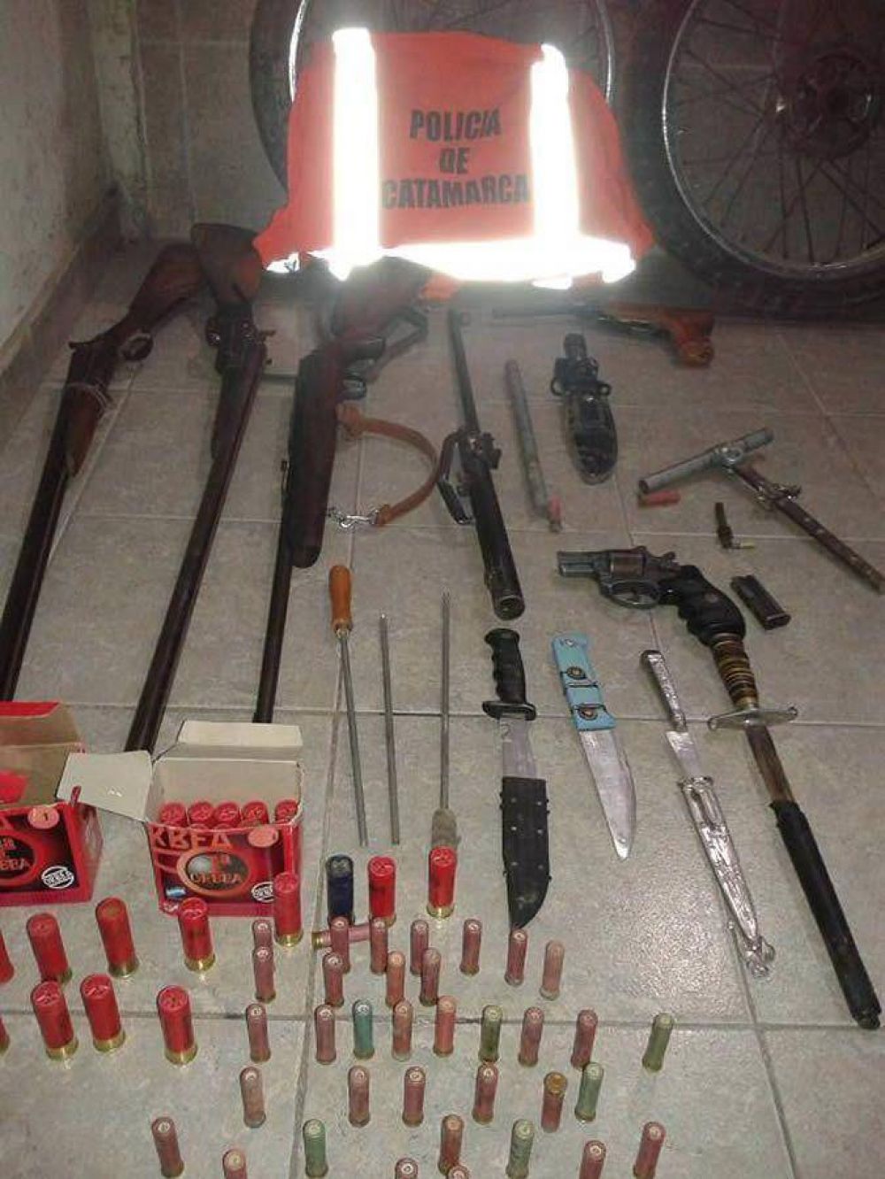 Polic�a Caminera secuestra armas de fuego en control vehicular