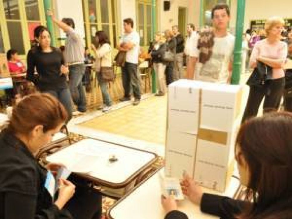 Informe Especial: a una semana de las elecciones, una gu�a para ir a votar