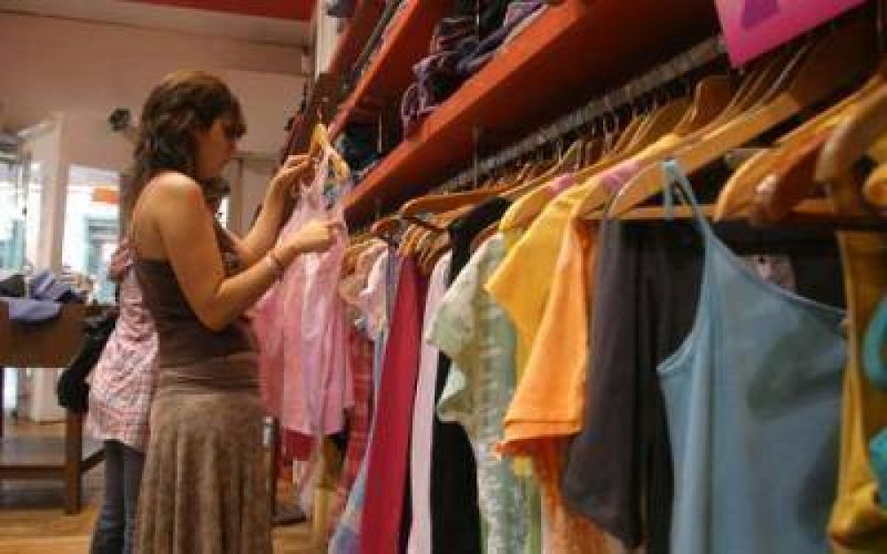 Impulsadas por el aguinaldo, las ventas minoristas crecieron un 2,3% en julio