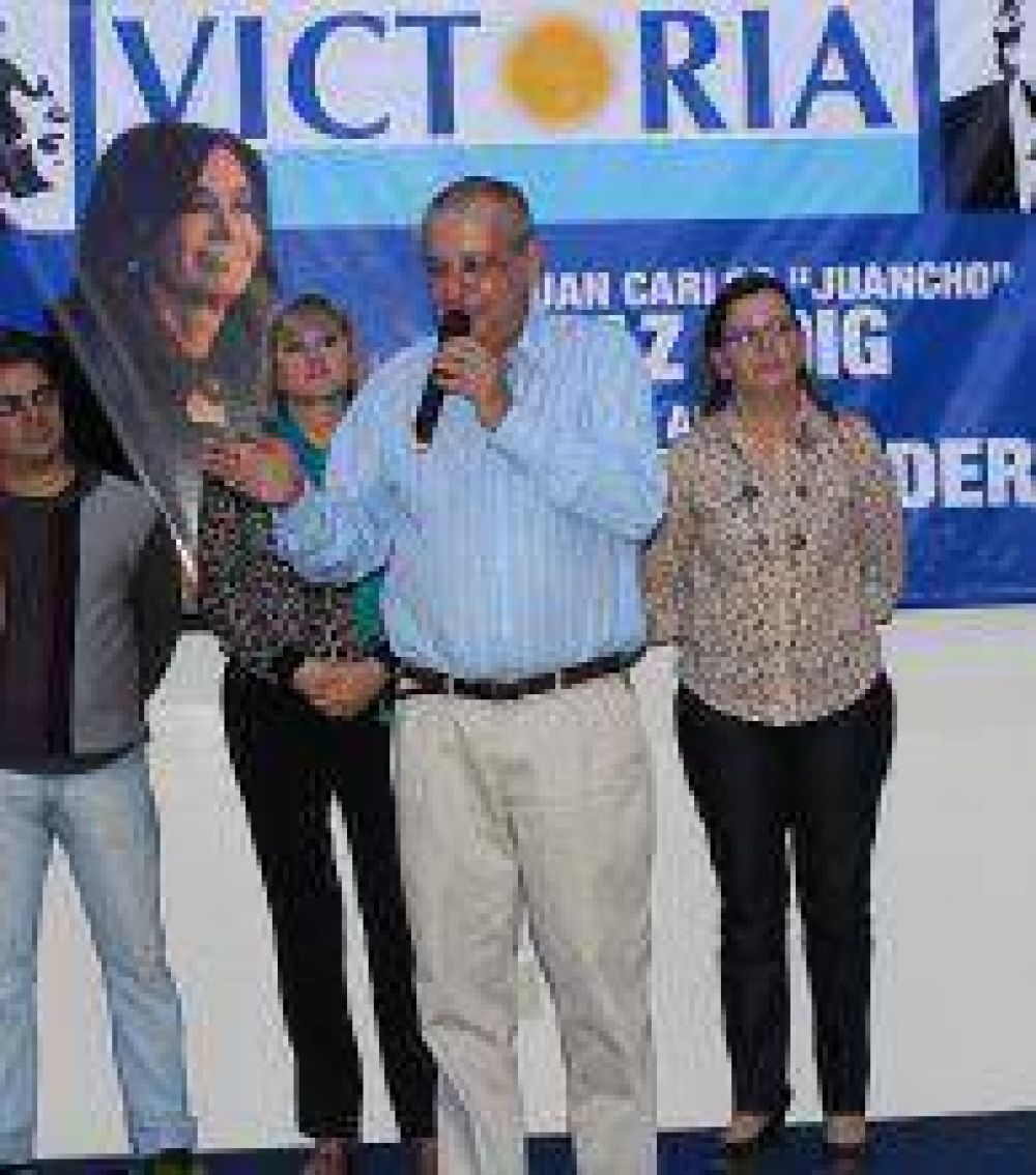 El cierre seria el jueves por la noche en el Club San Mart�n
