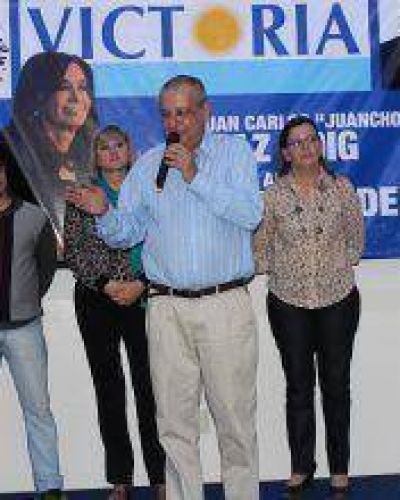 El cierre seria el jueves por la noche en el Club San Mart�n