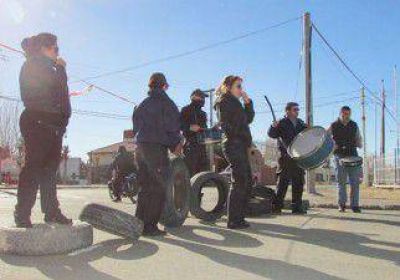 Plaza Huincul: municipales endurecieron las medidas 
