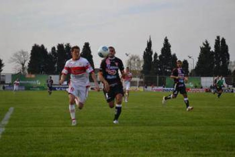 Deportivo Mor�n arranc� el torneo perdiendo