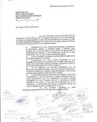 Alumnos realizar�n sentada por "persecuci�n y amedrentamiento"