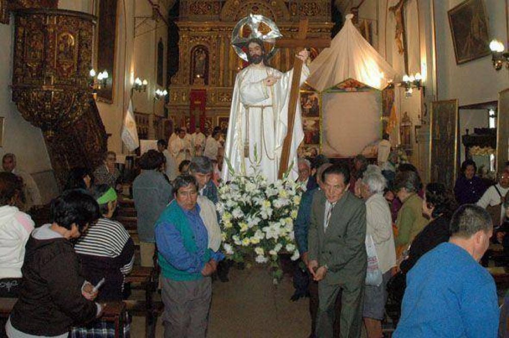 La feligres�a capitalina celebra hoy la festividad del Sant�simo Salvador
