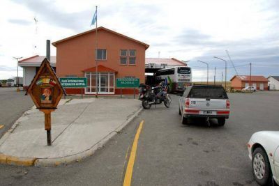 Cinco lesionados en vuelco camino a Monte Aymond