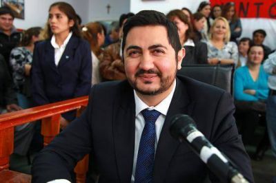 Zavaley desminti� a Fadul, y pide una oposici�n seria