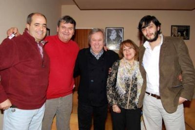 El gobernador estuvo en Perito Moreno y mantuvo contacto con instituciones