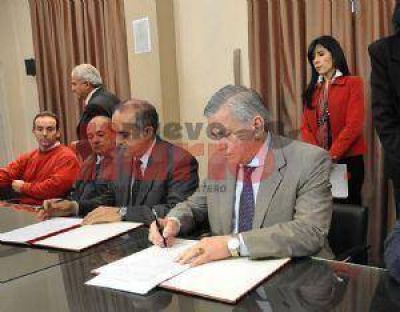 Comenzar�n obras de desag�es y cloacas