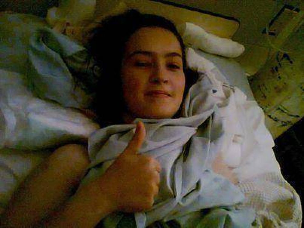 Despu�s de protestas y reclamos, operan a una estudiante brasile�a internada en el Molas