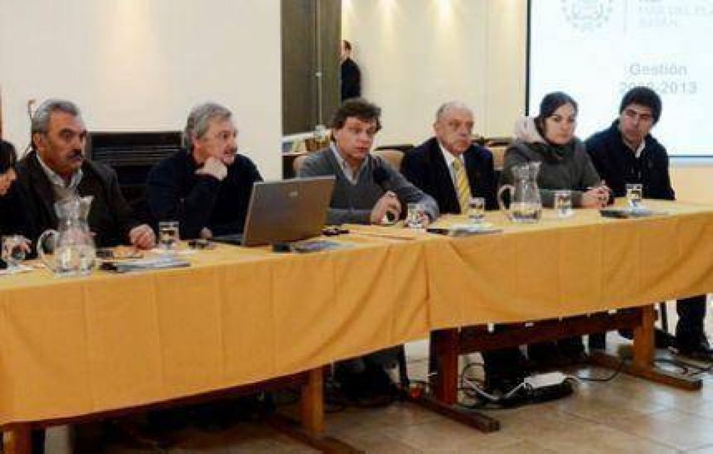 Pulti y Ferro elogiaron la gesti�n de Dell Olio por los logros alcanzados