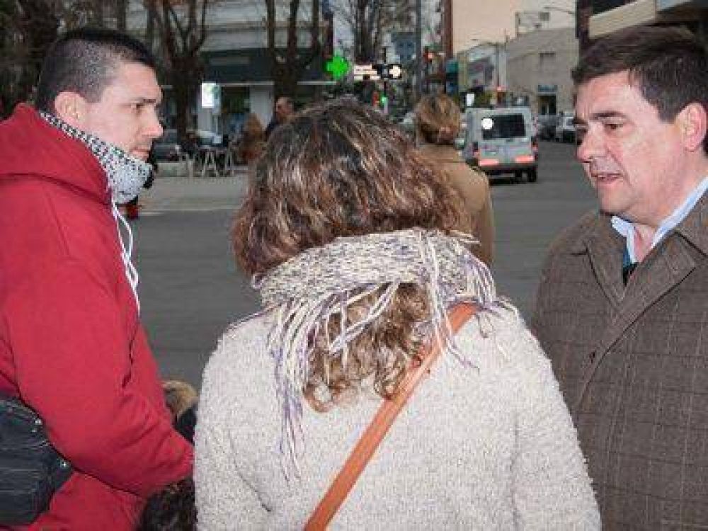 OSCAR PAGNI: �EL INTENDENTE PREFIERE MIRAR PARA OTRO LADO�
