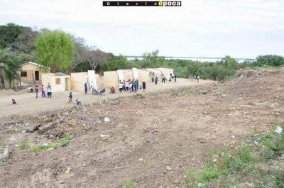 Caridi: vecinos enojados por el tama�o de las casillas