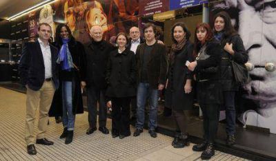 Pino Solanas fue a ver Amadeus con sus candidatos