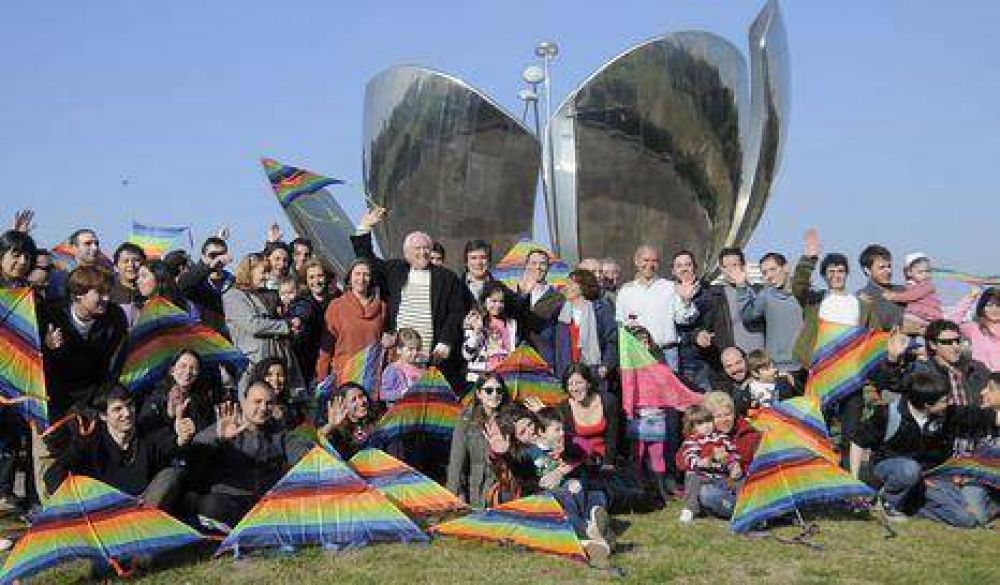 "El pacto PRO-K regala la Ciudad a empresarios"