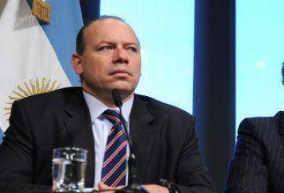 Duras cr�ticas desde Seguridad a Massa