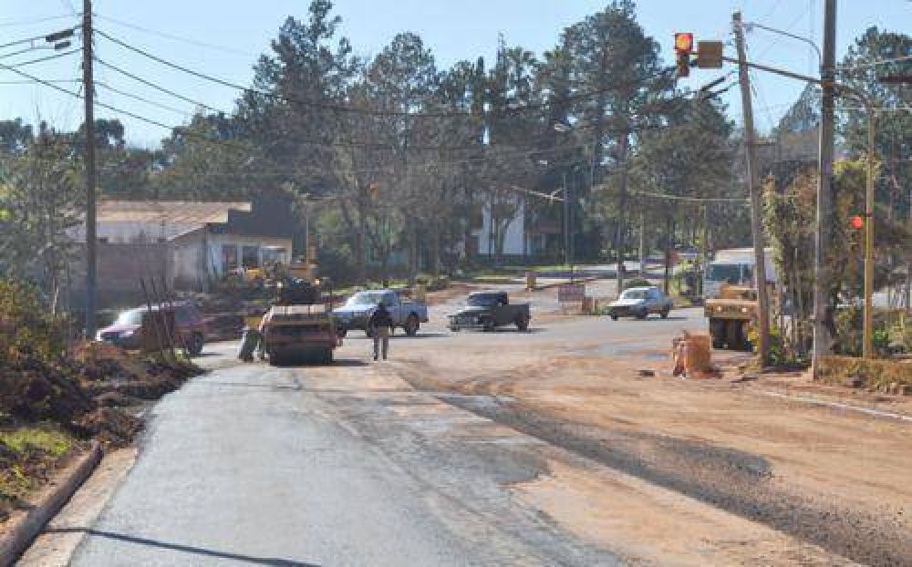 Montecarlo: obra de acceso norte con 70% de avance