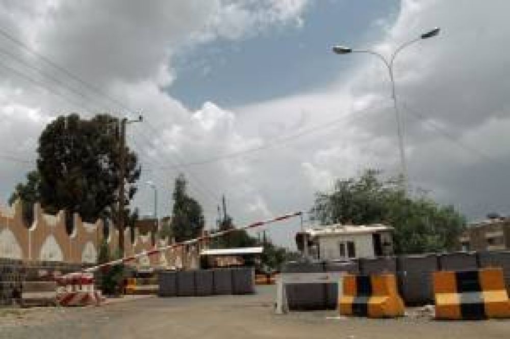 Reabren algunas embajadas estadounidenses tras amenazas de atentados