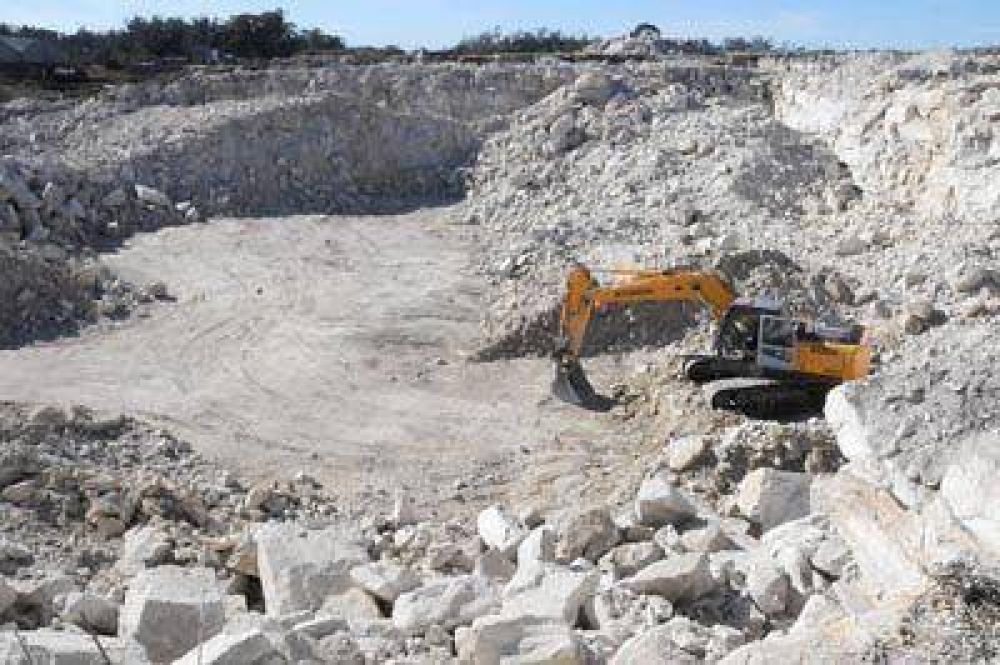 La industria de la piedra local mantiene su vigencia, aunque lejos de su poca de apogeo