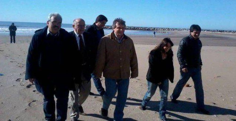 Pulti inaugur� obras en Constituci�n y la Costa y pidi� apoyar su gesti�n