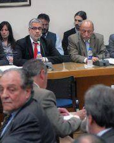 El presupuesto 2014 mantendr� la obra p�blica