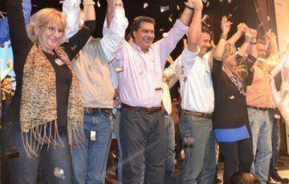 La lista de Capitanich cerr� su campa�a en S�enz Pe�a