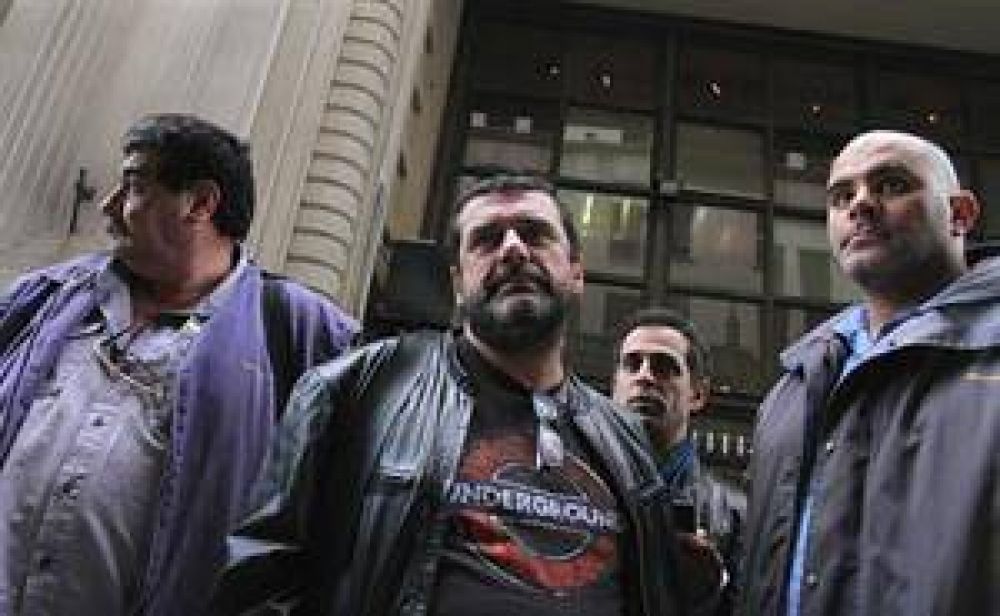 Se destraba el conflicto por la l�nea B del subte