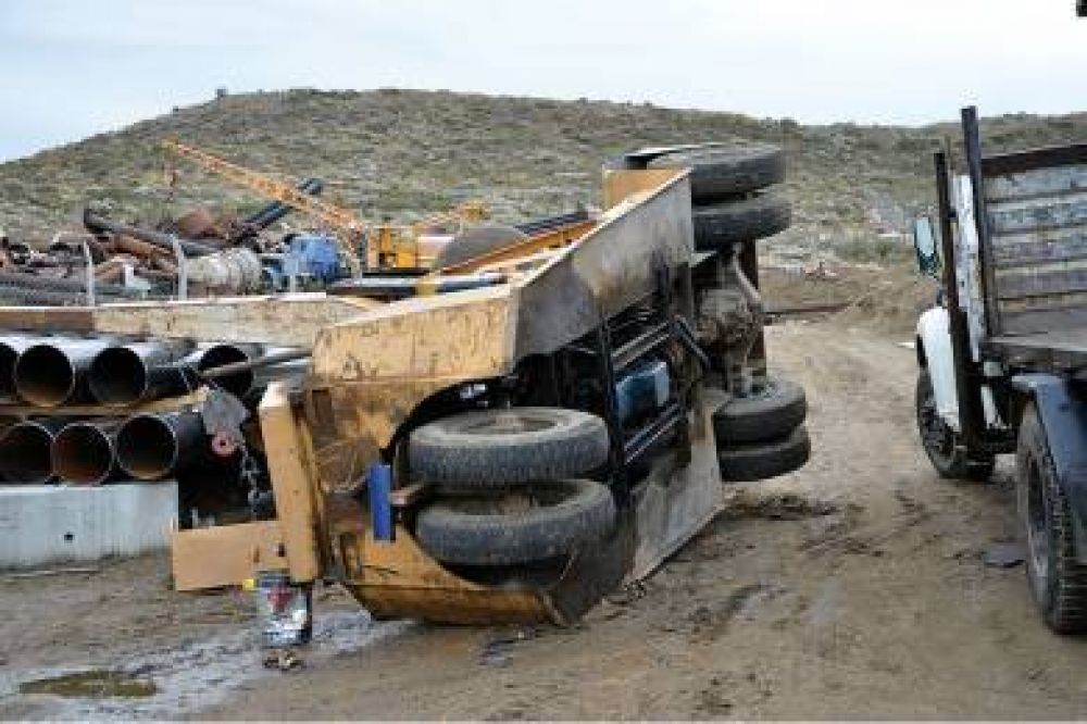 Un obrero muri� aplastado por una gr�a