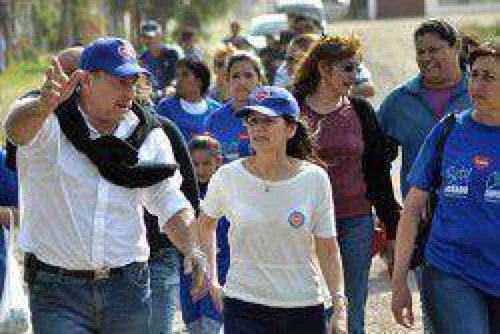 Fontana: "El mejor ejemplo de la transformaci�n que se vive en el Chaco y en el pa�s�