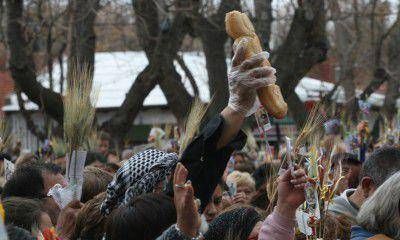 Esperan 200 mil personas en la vicar�a de San Cayetano en Godoy Cruz