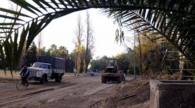 Rehabilitan calle del Parque para mejorar el tr�nsito
