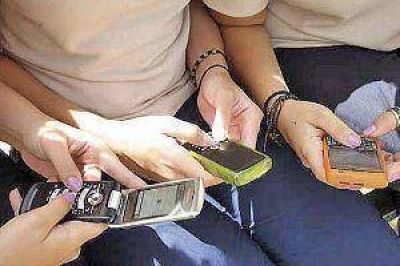 Ante el anunciado aumento de las tarifas de celulares, convocar�n a un apag�n