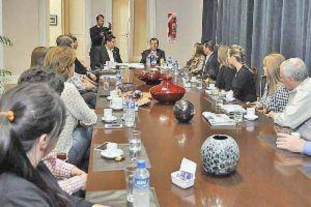 Conformaron el Bureau de Convenciones de Santiago del Estero