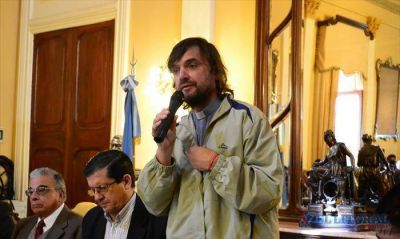 Padre Pepe: �Las villas son excluidas de la sociedad, hay que romper los muros�