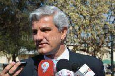 Zottos sobre su ausencia en Diputados: �Primero que definan qui�n es el candidato oficial y debatimos con �l�