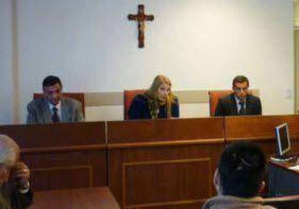 Condena de 13 a�os de prisi�n por abusar sexualmente de su hija