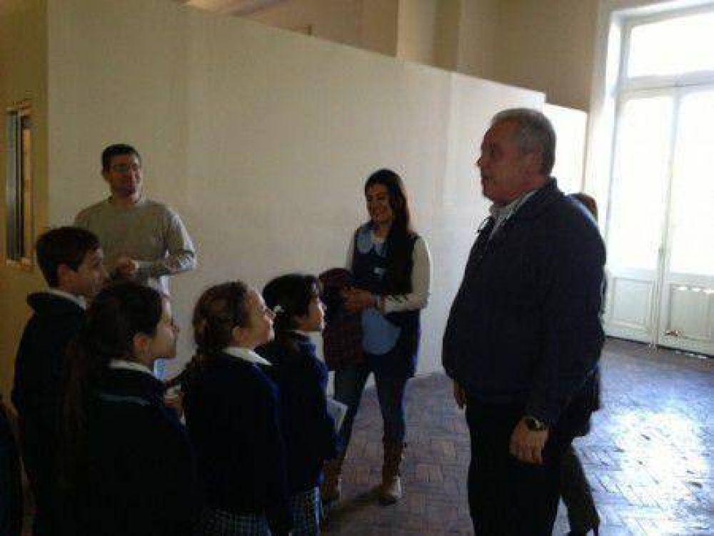 Alumnos del Colegio Del Prado visitaron la Municipalidad