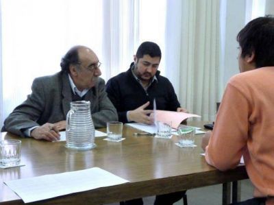 Sesion� la Comisi�n de Transporte