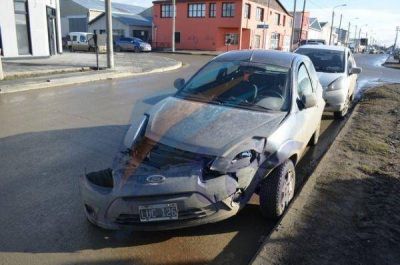 Conductora embarazada fue hospitalizada tras un choque