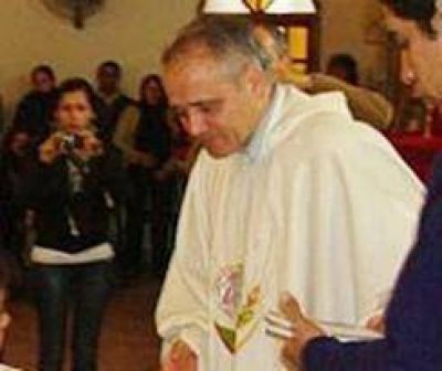 Ahora Ilarraz quiere volver a su cargo de p�rroco en Monteros