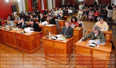 Garbe asume como concejal en el bloque del Frente para la Victoria