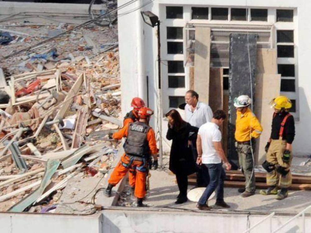 Cristina visit� la zona de la tragedia y acord� un cr�dito para los damnificados