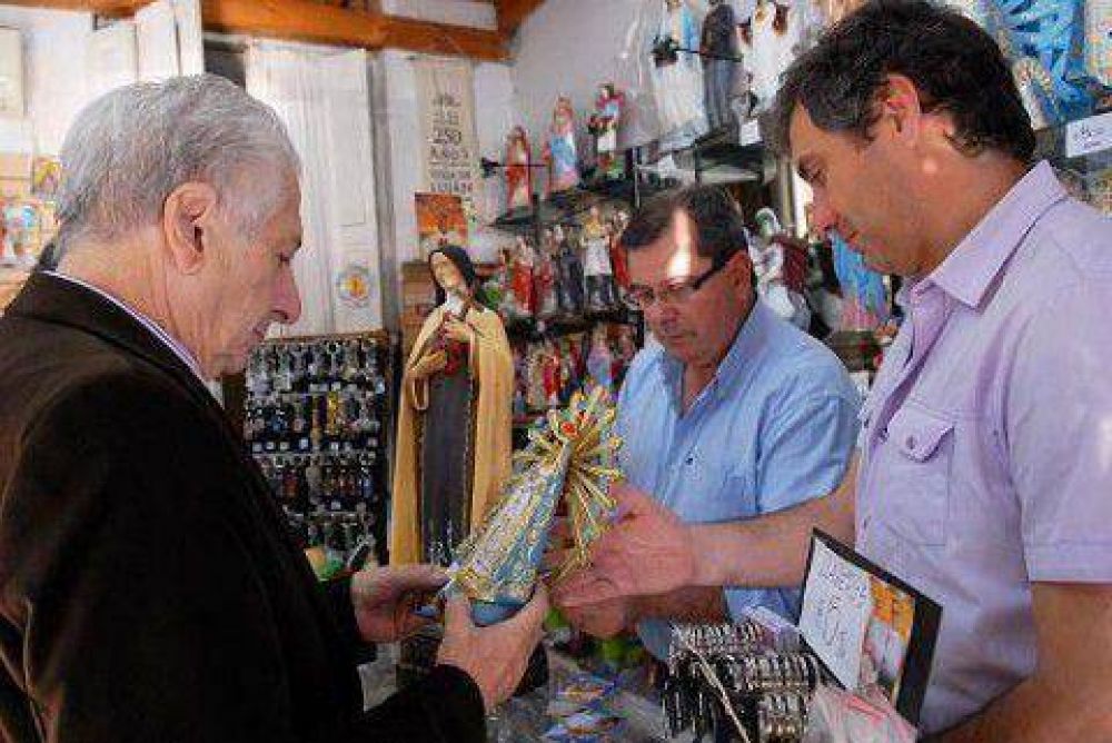 El ministro Cuartango con Ariel Notta en Luj�n