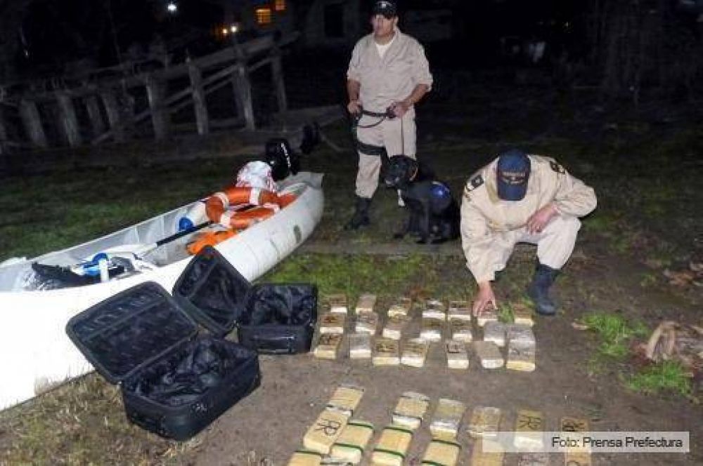 Tres detenidos con 43 kilos de coca�na en un club n�utico de Tigre 