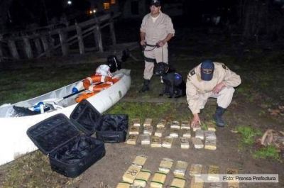 Tres detenidos con 43 kilos de coca�na en un club n�utico de Tigre 