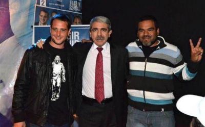 An�bal Fern�ndez reuni� a los fiscales y candidatos del FpV en Del Viso